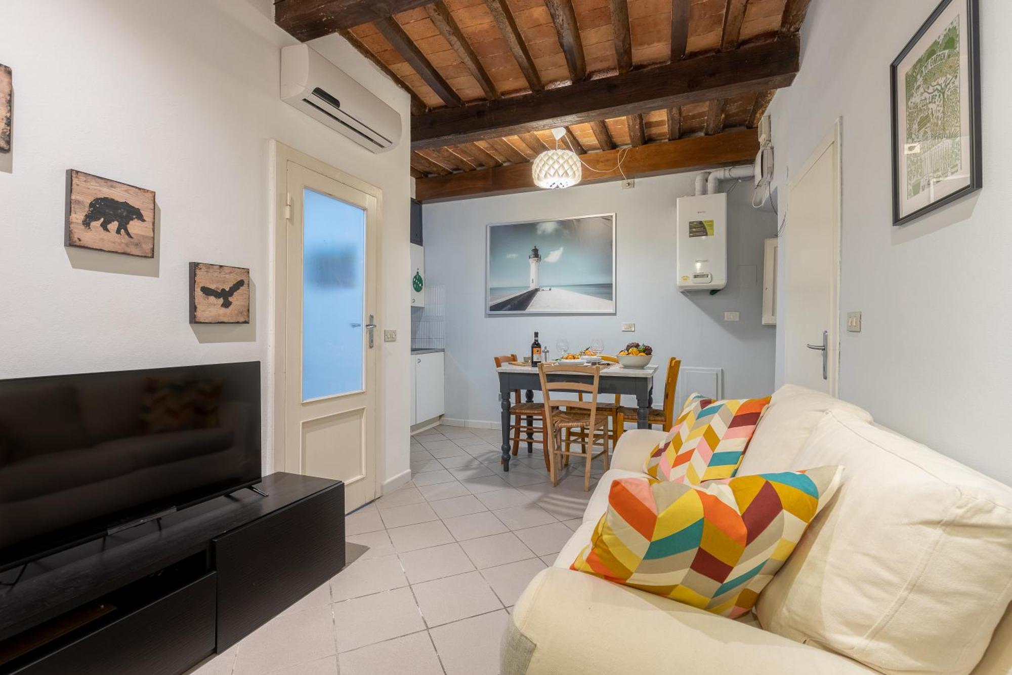Piazza Dei Cavalieri Confortable Apartment Pisa Exterior photo